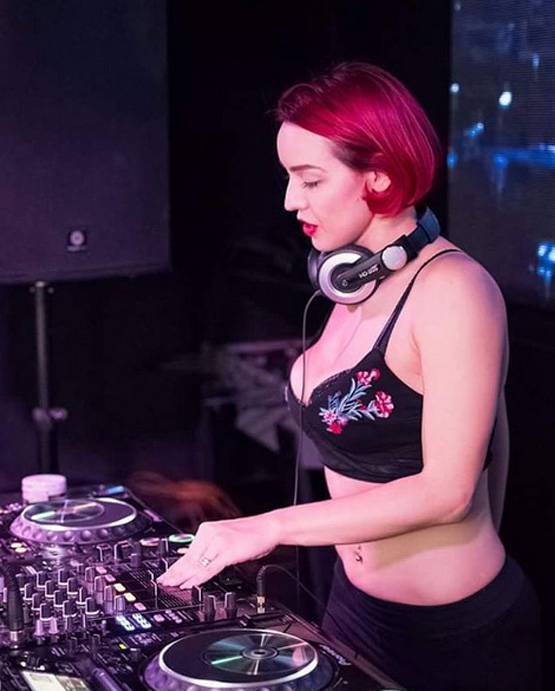 इंटरनेशनल DJ ने कहा- एयर इंडिया स्‍टाफ ने मारा थप्‍पड़, VIDEO वायरल