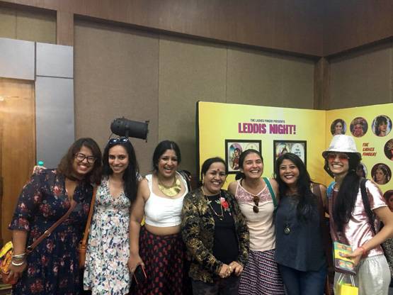 कामवाली बाई बनी कॉमेडियन, अमीर मालकिनों का मजाक बनाकर हुईं हिट