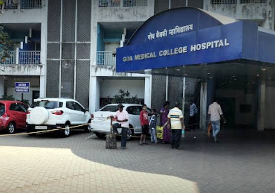 इस कॉलेज में लड़कों से ज्यादा शराब पीती हैं लड़कियां!