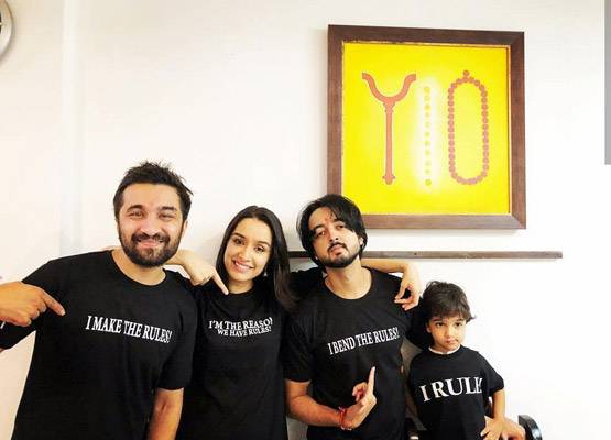 Rakhi: प्रियंका से सनी देओल तक बॉलीवुड ने यूं मनाया रक्षाबंधन