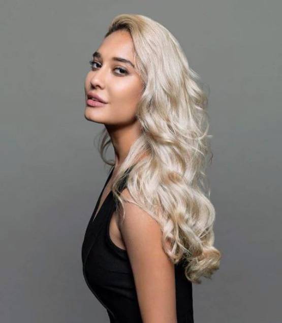 लीजा हैडन का लेटेस्ट फिटनेस फोटोशूट, देखें तस्वीरें