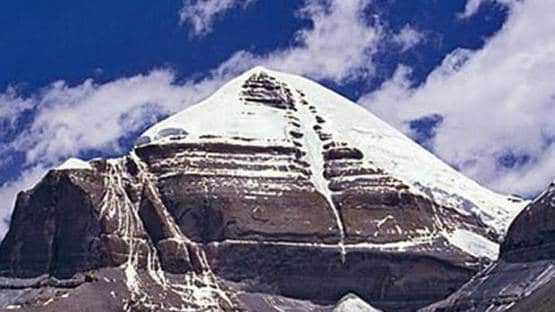 क्यों आज तक कोई नहीं चढ़ पाया कैलाश पर्वत? अनसुलझे हैं कई रहस्य