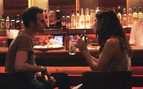 इस कॉलेज में लड़कों से ज्यादा शराब पीती हैं लड़कियां!