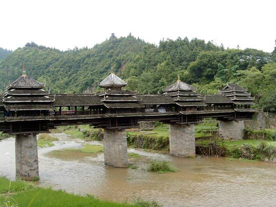 ये हैं दुनिया के ऐसे अनोखे पुल, जिन्हें देखकर थम जाती हैं सांसें