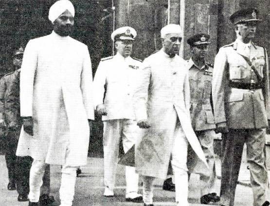 जब भारत मना रहा था आजादी का जश्न तब उपवास पर बैठे थे गांधी!