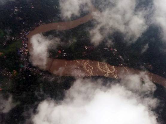 केरल में 29 की मौत, तस्‍वीरों में देखें बाढ़ ने कैसे बरपाया कहर