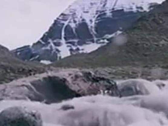 क्यों आज तक कोई नहीं चढ़ पाया कैलाश पर्वत? अनसुलझे हैं कई रहस्य