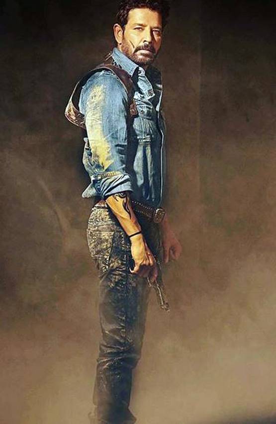 क्राइम पेट्रोल छोड़ने के बाद अनूप सोनी का मेकओवर, देखें नया लुक