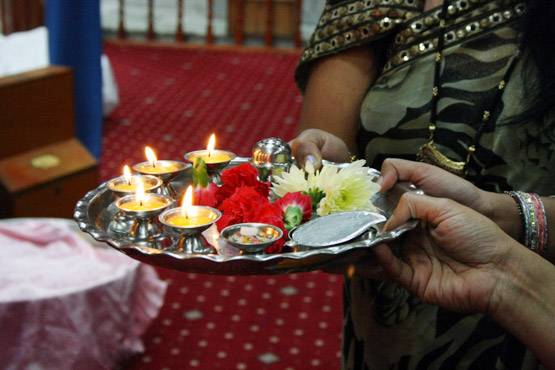 जानें, रक्षाबंधन पर थाली सजाने का महत्व, ये चीजें रखनी जरूरी