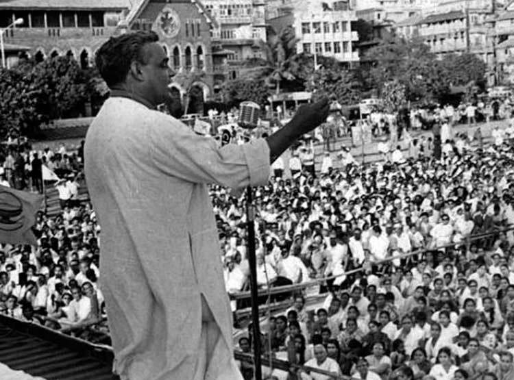 वाजपेयी की Rare photos: बचपन से PM बनने तक ऐसा रहा सफर