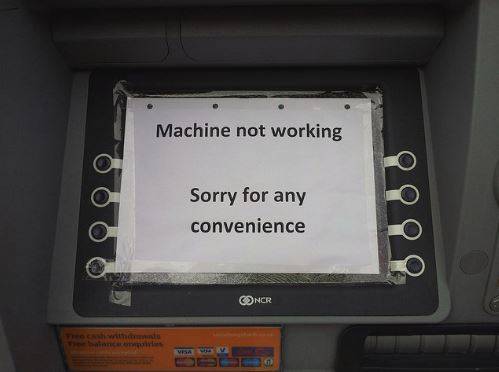 नोटबंदी से SBI के 18,135 ATM बेकार, जानें कैसे हुआ खुलासा