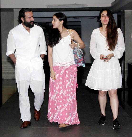 करीना संग द‍िखी सारा की स्पेशल बॉन्डिंग, सैफ भी द‍िखे साथ