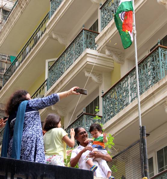 स्वतंत्रता दिवस पर तैमूर अली खान का ये अंदाज, देखते रह जाएंगे फोटो