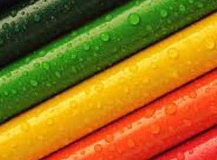 जानें, दिन के हिसाब से किस रंग के कपड़े पहनना होता है शुभ