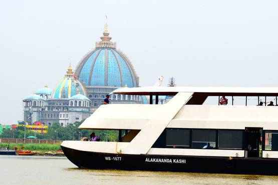 अब बनारस में लग्जरी क्रूज से कर सकेंगे सैर, इतना होगा किराया