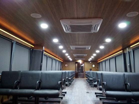 अब बनारस में लग्जरी क्रूज से कर सकेंगे सैर, इतना होगा किराया