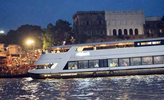 अब बनारस में लग्जरी क्रूज से कर सकेंगे सैर, इतना होगा किराया