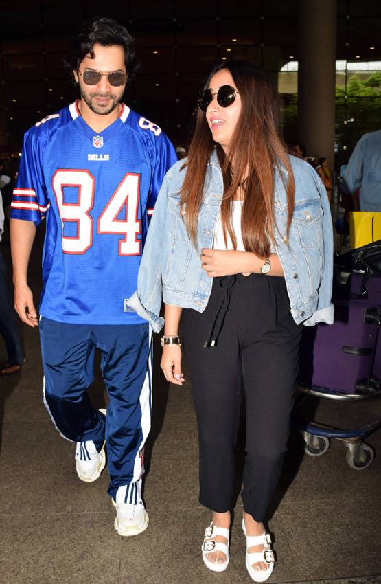 लंदन हॉलीडे से 'गर्लफ्रेंड' संग लौटे वरुण धवन, एयरपोर्ट पर हुए स्पॉट