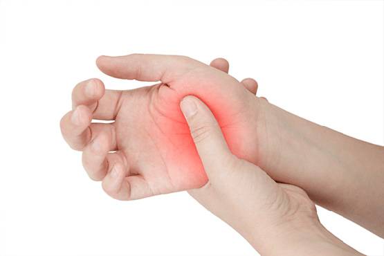 सावधान! पेट पर अधिक फैट हो सकता है खतरनाक, इन बीमारियों का डर