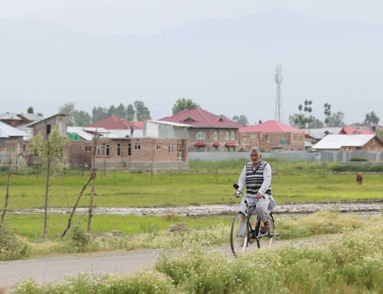 अनुच्छेद 35-ए: जो जम्मू-कश्मीर को बनाता है बाकी राज्यों से अलग