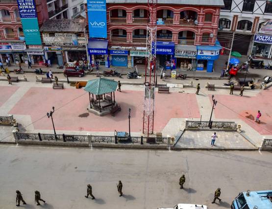 अनुच्छेद 35-ए: जो जम्मू-कश्मीर को बनाता है बाकी राज्यों से अलग