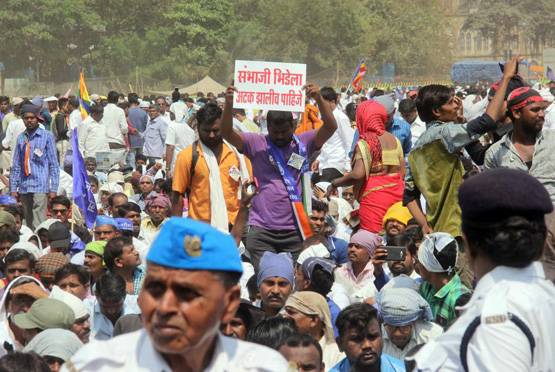 भीमा कोरेगांव विवाद की कहानी जिसमें 5 वामपंथियों पर हुआ एक्शन