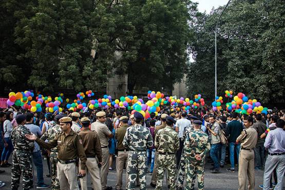 साउथ एशिया का पहला LGBTQ कोर्स लॉन्‍च, गे प्र‍िंस ने किया डिजाइन