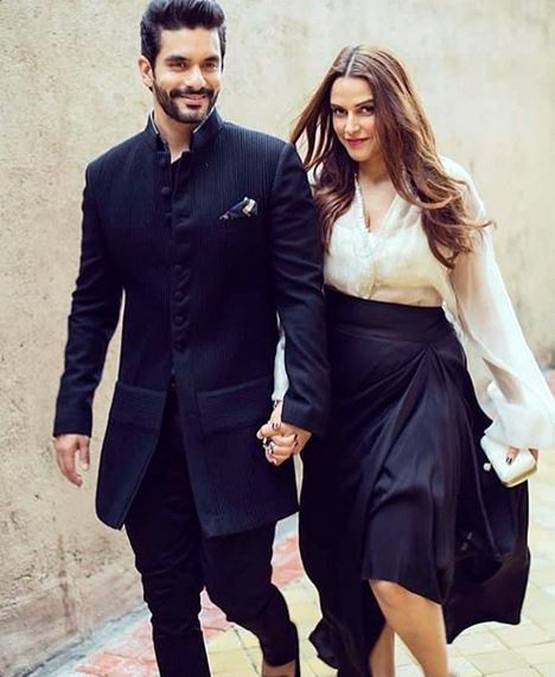 पूल में पति संग नेहा धूपि‍या का रोमांस, मालदीव में मना रहीं हॉलिडे