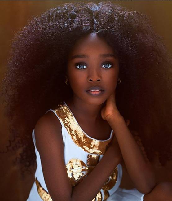 5 साल की बच्ची से दिलवाए 'एडल्ट पोज', फोटोग्राफर की आलोचना