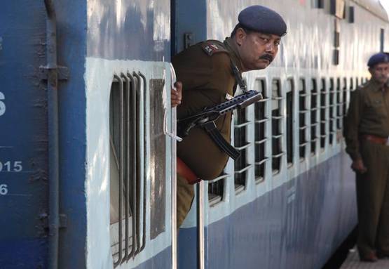 ट्रेन में बजते हैं ये 11 तरह के हॉर्न, जानें- किस का क्या है मतलब