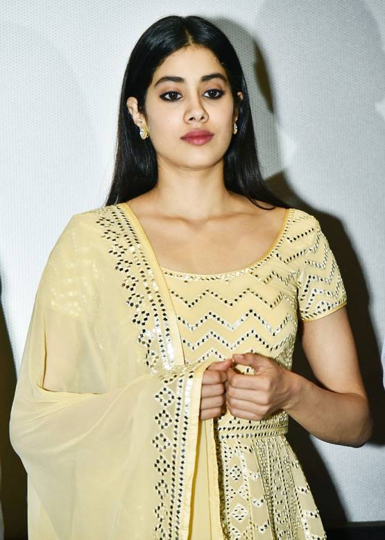 'खून-खून होता है, जाह्नवी को स्वीकार कर अर्जुन ने बोझ कम किया'