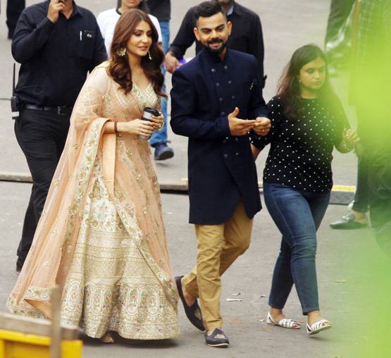 फिल्म प्रमोशन से ब्रेक लेकर व‍िराट कोहली संग एड शूट कर रहीं अनुष्का