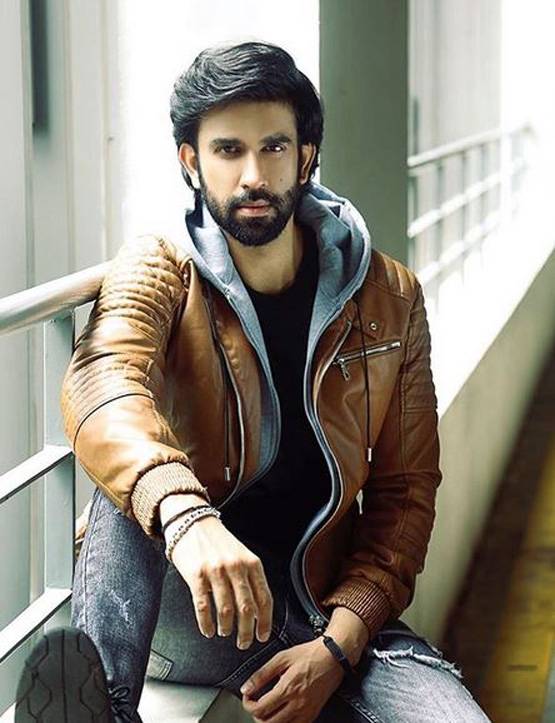 फैंस के लिए सरप्राइज, बिग बॉस में दिखेंगे सुष्मिता सेन के भाई!