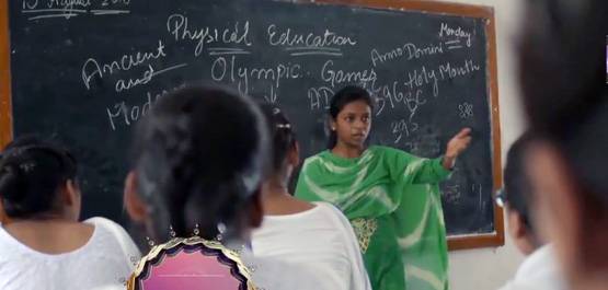 KBC 10: ठेला चला बेटी को बनाया टीचर, अमिताभ ने किया सलाम