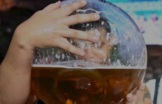 200 साल पुराना है ये फेस्टिवल, बहती हैं बीयर की नदियां...