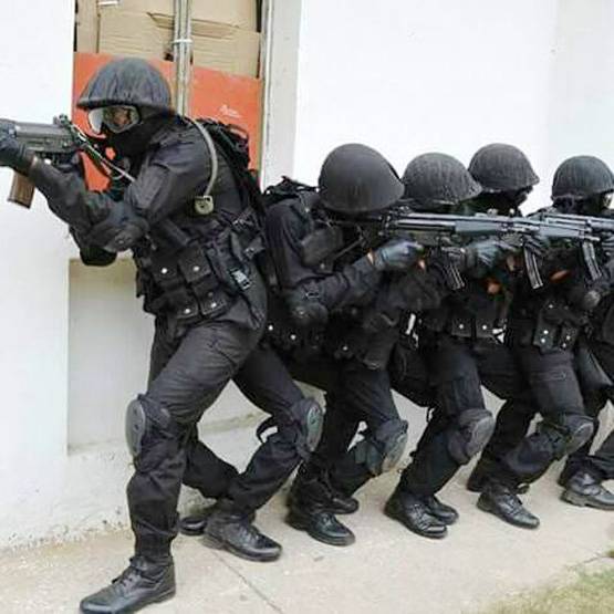 जानें- कैसे बनते हैं ब्लैक कैट कमांडो? ऐसे होती है ट्रेनिंग