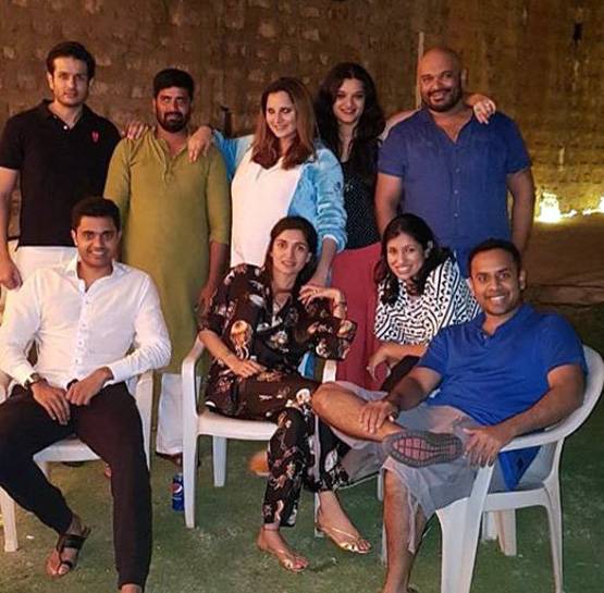 सानिया मिर्जा का बेबी शावर, पायजामा पार्टी में लगाए ठुमके