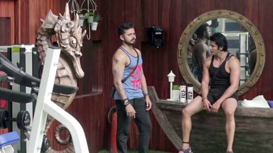 बिग बॉस में जिम ट्रेनर बने श्रीसंत, कंटेस्टेंट को दे रहे टिप्स