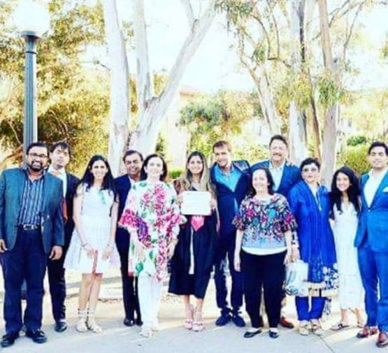 जानें- आनंद पीरामल-ईशा अंबानी के बिजनेस और एजुकेशन के बारे में