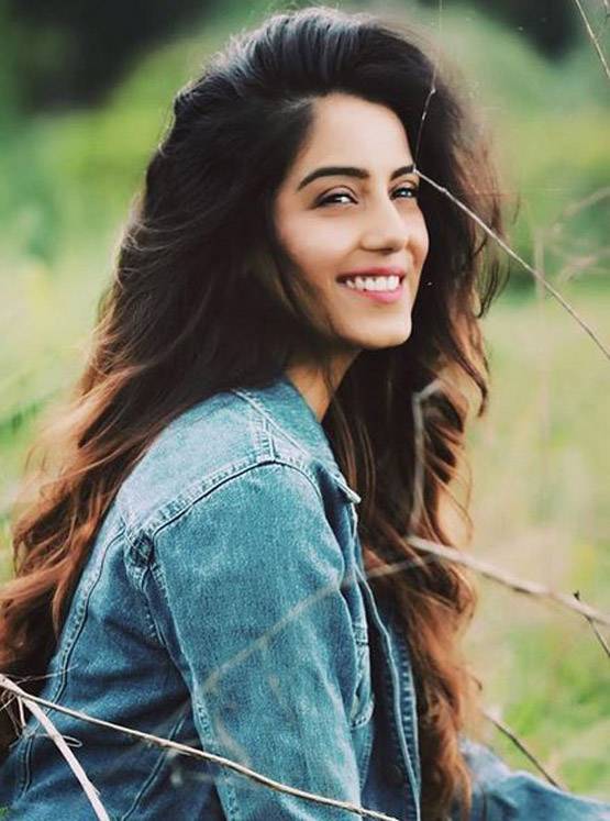 हिना से कम नहीं ये कंटेस्टेंट, BB12 मेें इतने जोड़ी नाइट सूट ले गईं