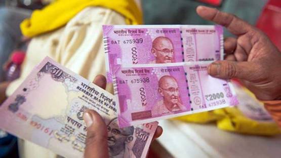 जानें- PM, CM और राष्ट्रपति को महीने में कितनी मिलती है सैलरी?