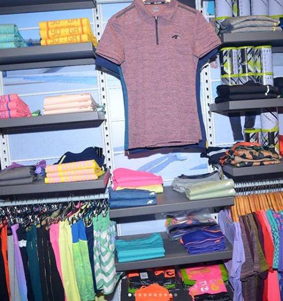 न्यू ट्रेंड! प्लास्टिक की बोतलों से बनी हैं टी-शर्ट्स, खूब फायदे