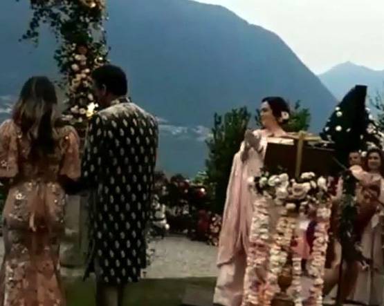 ईशा की सगाई पर थीम ड्रेस में नीता अंबानी, रॉयल पार्टी की Photos