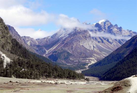 Tourism Day: इस मौसम में घूमने के लिए ये जगह हैं बेस्ट