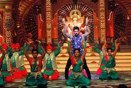 कुंडली भाग्य में गणेशोत्सव का जश्न, स्टार्स ने दी डांस परफॉर्मंस