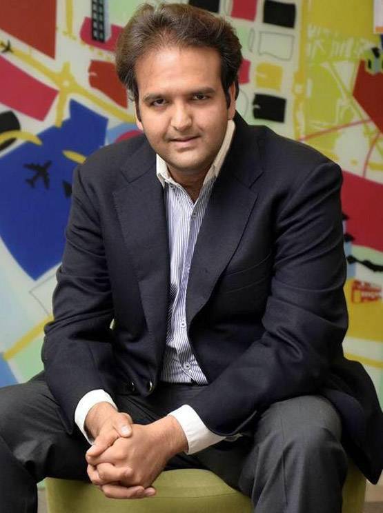 जानें- आनंद पीरामल-ईशा अंबानी के बिजनेस और एजुकेशन के बारे में