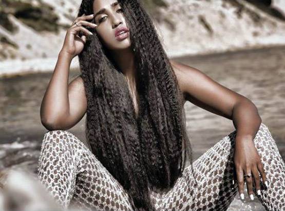 ब‍िग बॉस में होगी इस मॉडल की वाइल्ड कार्ड एंट्री! द‍िखेगा बोल्ड अंदाज