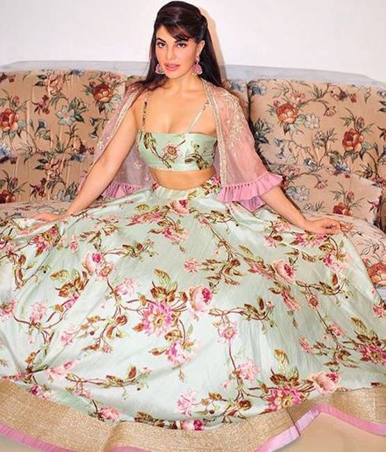 सोनम कपूर ने बताया, बेस्ट फ्रेंड जैकलीन को कैसे लड़के हैं पसंद?