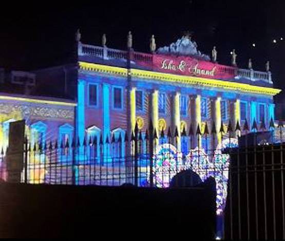 ईशा अंबानी की सगाई की Inside pics, आमिर खान भी आए नजर