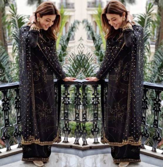 सुई धागा के प्रमोशन में छाए अनुष्का के ट्रेडिशनल लुक, Photos